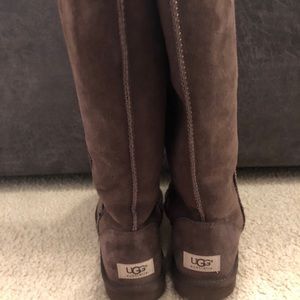 CAN SHIP TODAY! UGG Classic Tall II Boot